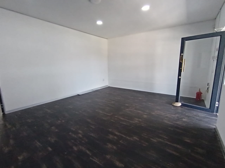 To Let commercial Property for Rent in Lorraine Eastern Cape